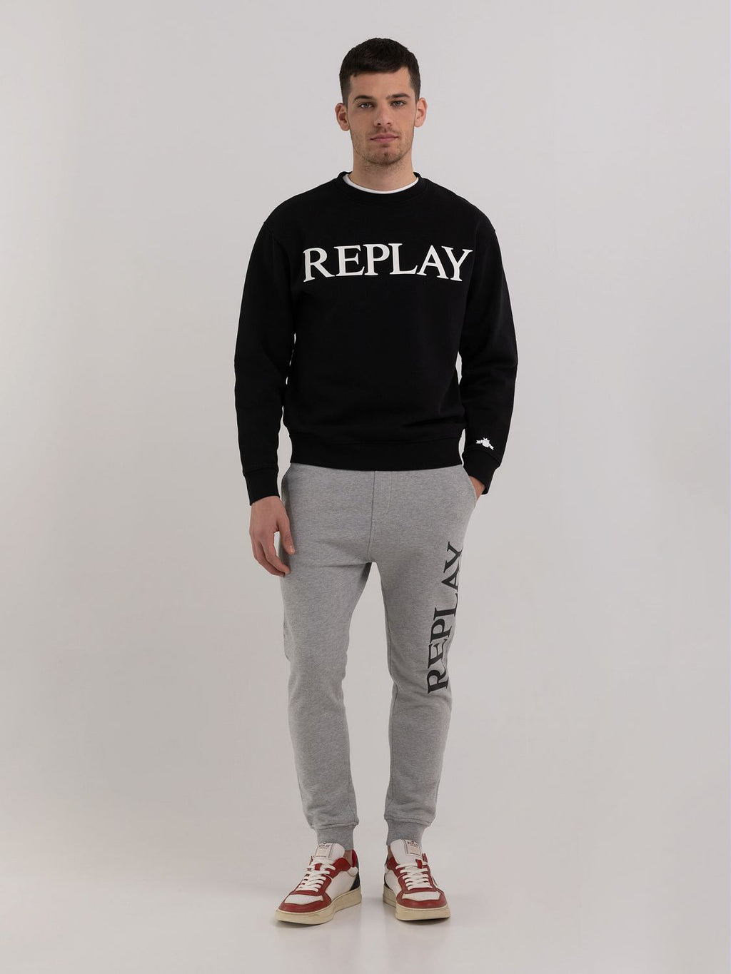 REPLAY CREWNECK SWEATSHIRT WITH ARCHIVE LOGO