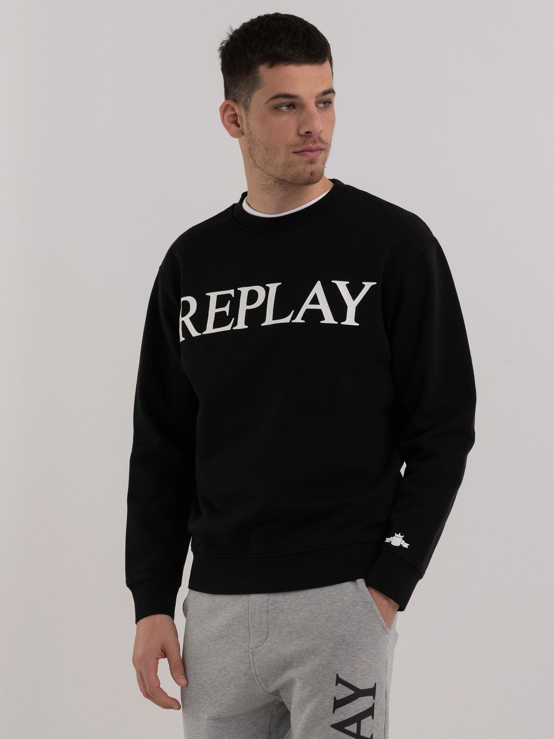 REPLAY CREWNECK SWEATSHIRT WITH ARCHIVE LOGO
