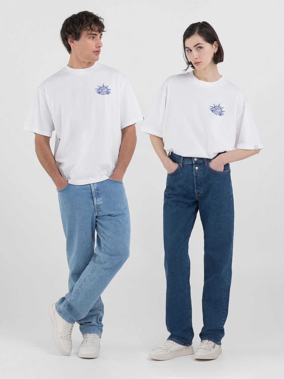 REPLAY GENDERLESS CREW-NECK T-SHIRT WITH 9ZERO1 LOGO AND GRAPHIC PRINTS