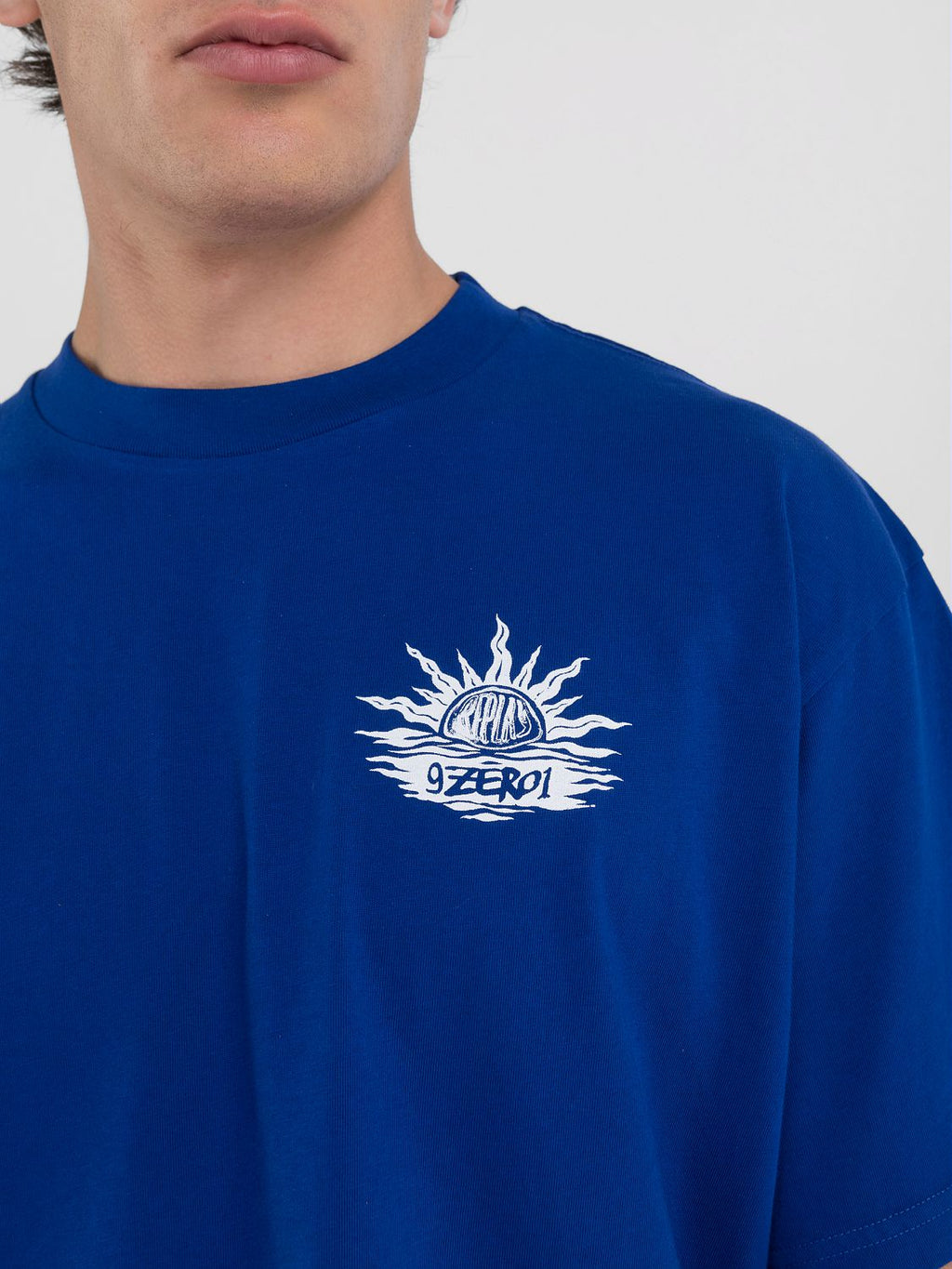 REPLAY GENDERLESS CREW-NECK T-SHIRT WITH 9ZERO1 LOGO AND GRAPHIC PRINTS