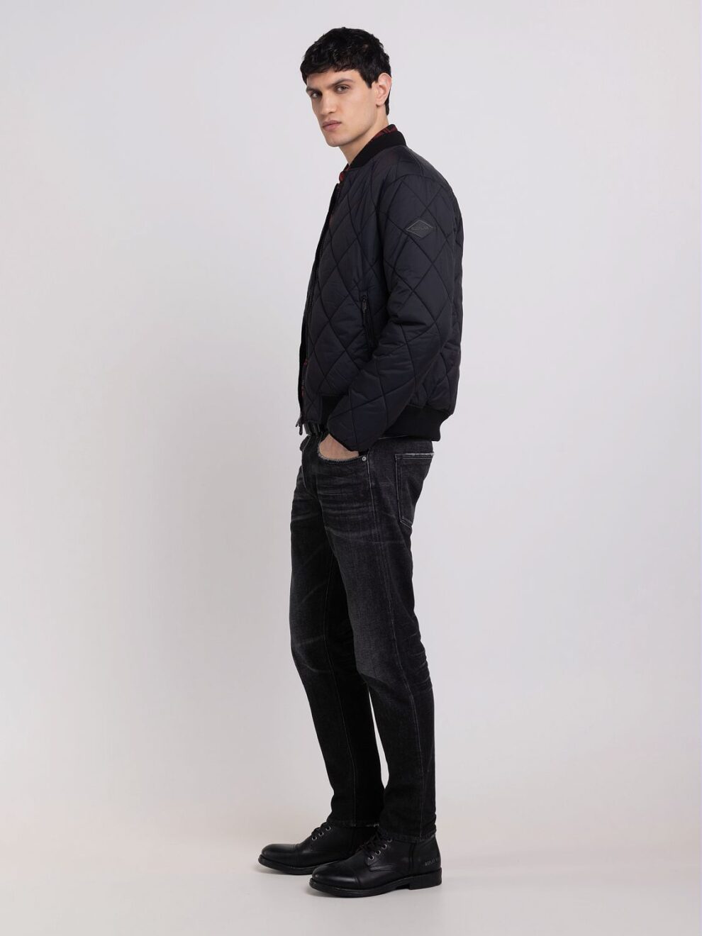 REPLAY SHORT JACKET IN RECYCLED NYLON