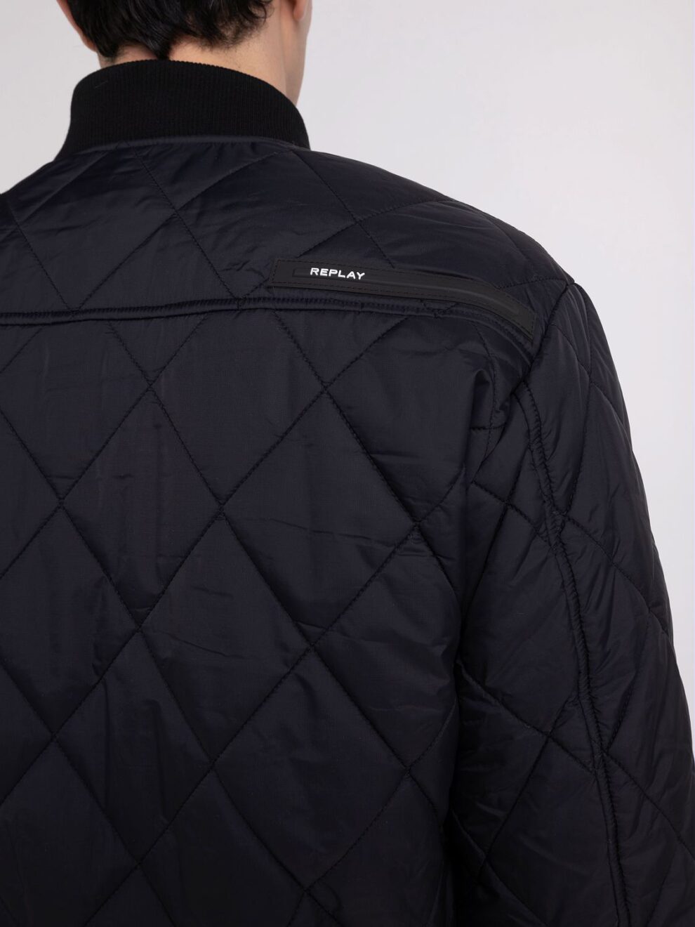 REPLAY SHORT JACKET IN RECYCLED NYLON