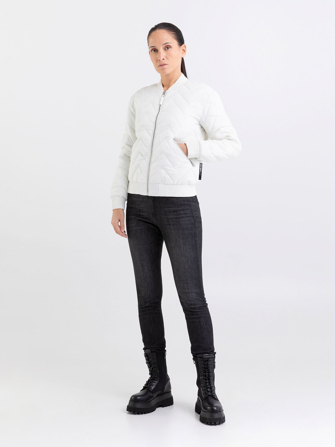 REPLAY SLIM FIT RECYCLED QUILTED BOMBER JACKET